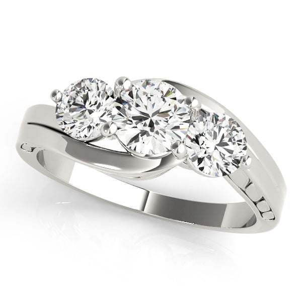 ENGAGEMENT RINGS 3 STONE ROUND