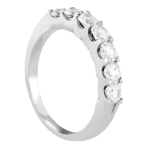 WEDDING BANDS PRONG SET