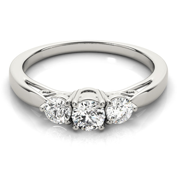 ENGAGEMENT RINGS 3 STONE ROUND