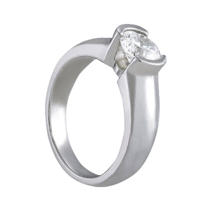 ENGAGEMENT RINGS SOLITAIRES ROUND