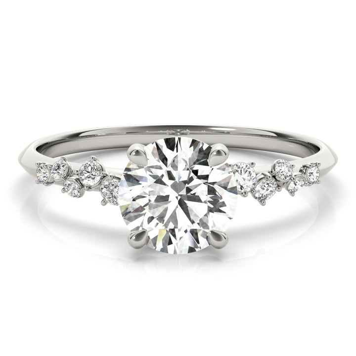 ENGAGEMENT RING ROUND CENTER