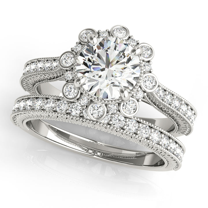 ENGAGEMENT RINGS HALO